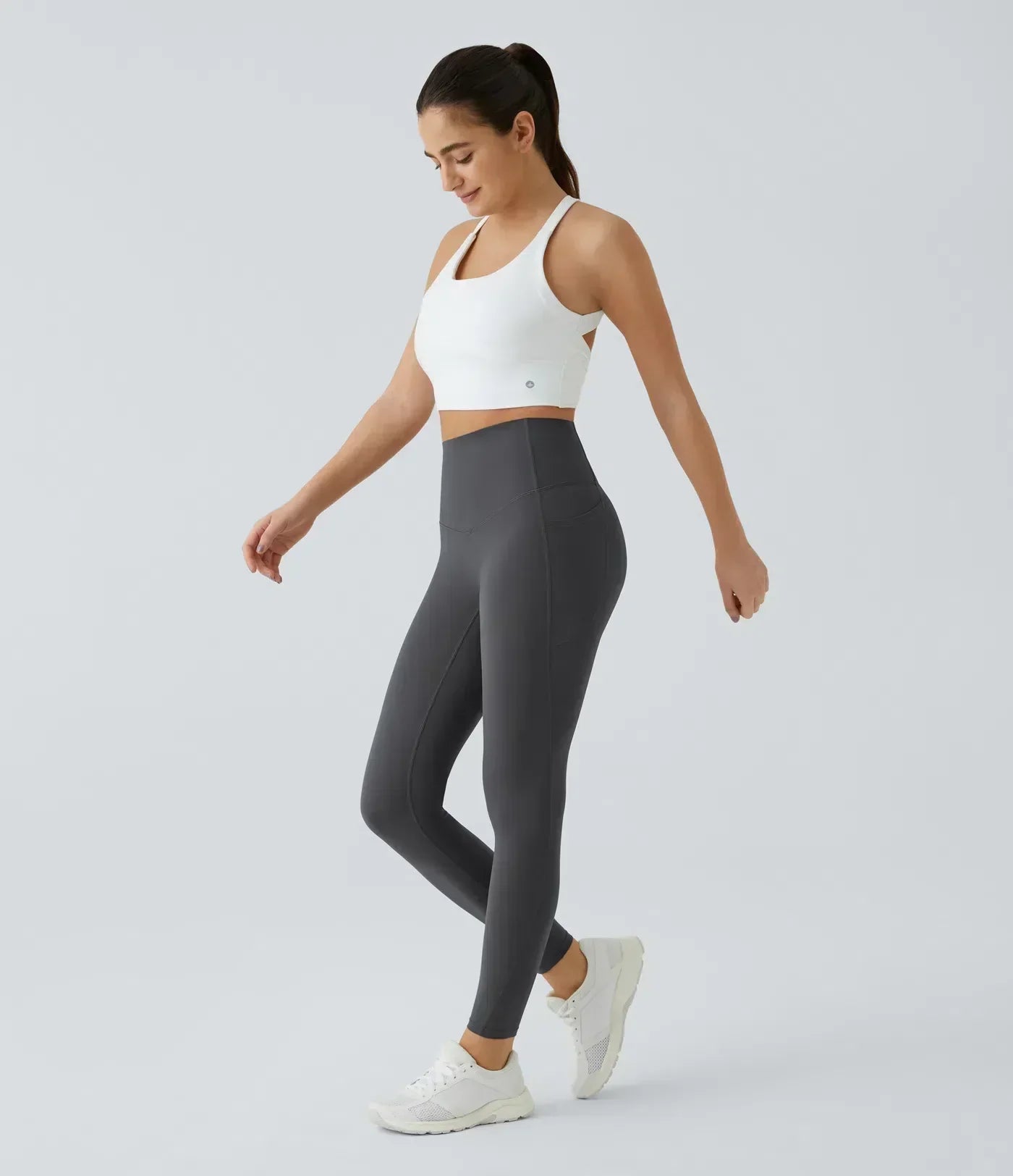🔥Alisanda® High Waisted Waist Shaping Pocket Shaping Training Leggings
